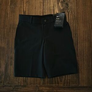⛳NWT Boys Nike Flex Dri-Fit Standard Fit Flat Front 7" Golf Shorts⛳